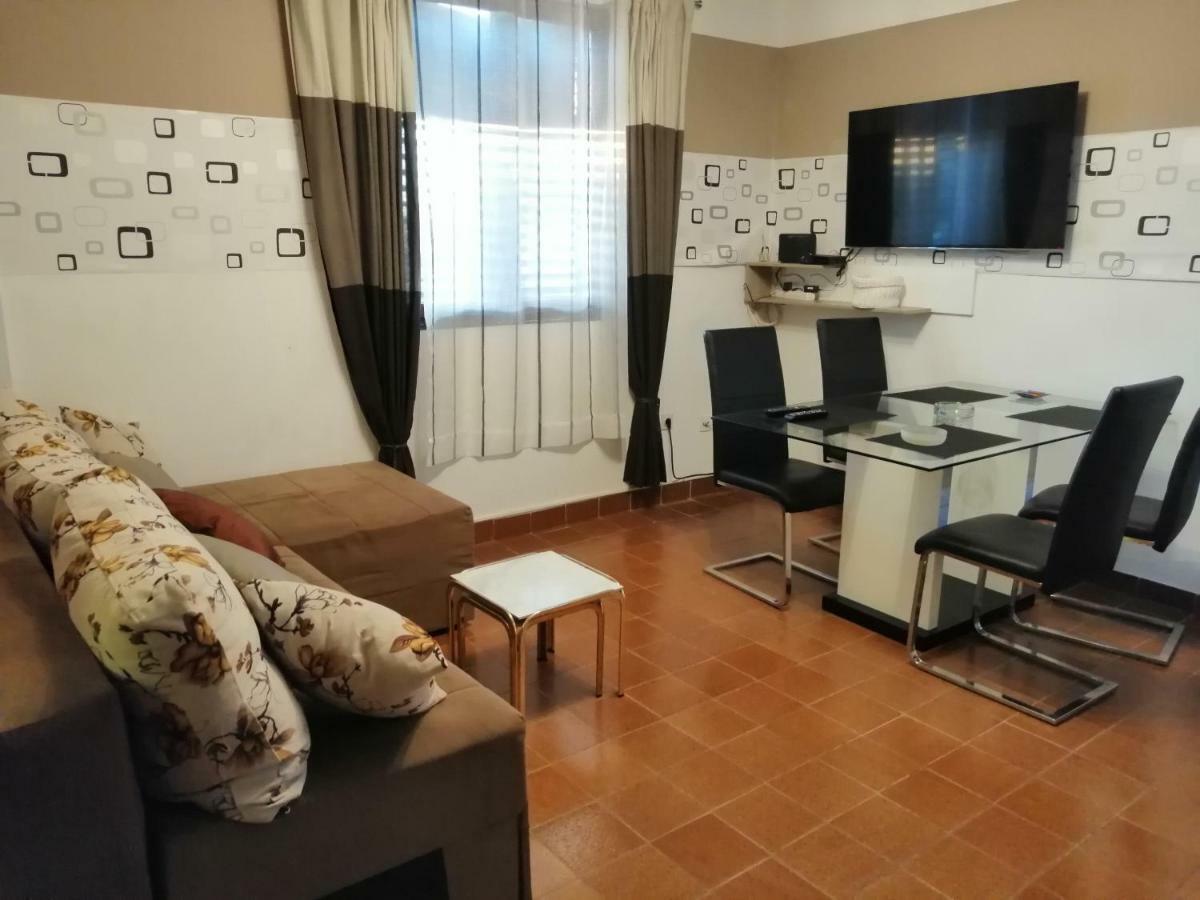 Apartmani Petra ヴーシ エクステリア 写真
